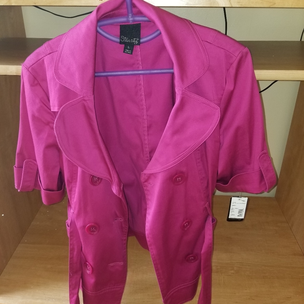 Short sleeved blazer/jacket